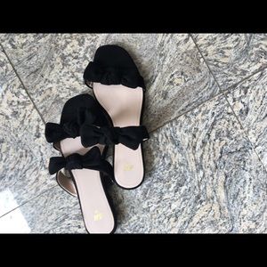 Cute H&M Black Sandals.